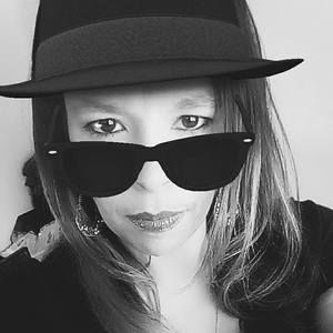 Meet your Posher, Jacqueline